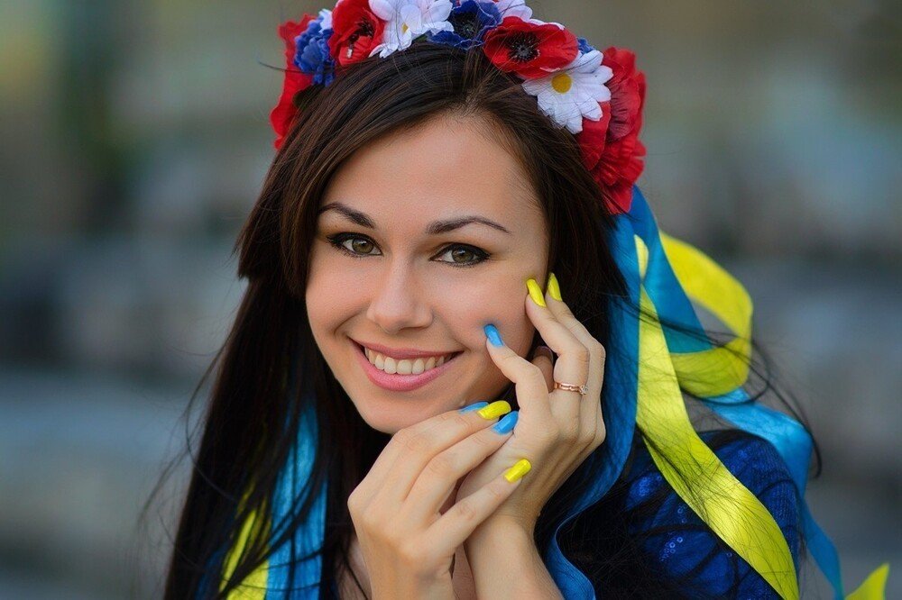 Женщина на украинском. Украинки. Украинки девушки. Украинские красавицы. Самые красивые девушки Украины.